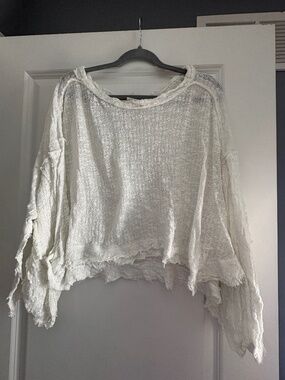 We The Free 100% Cotton Long Sleeve Pullover